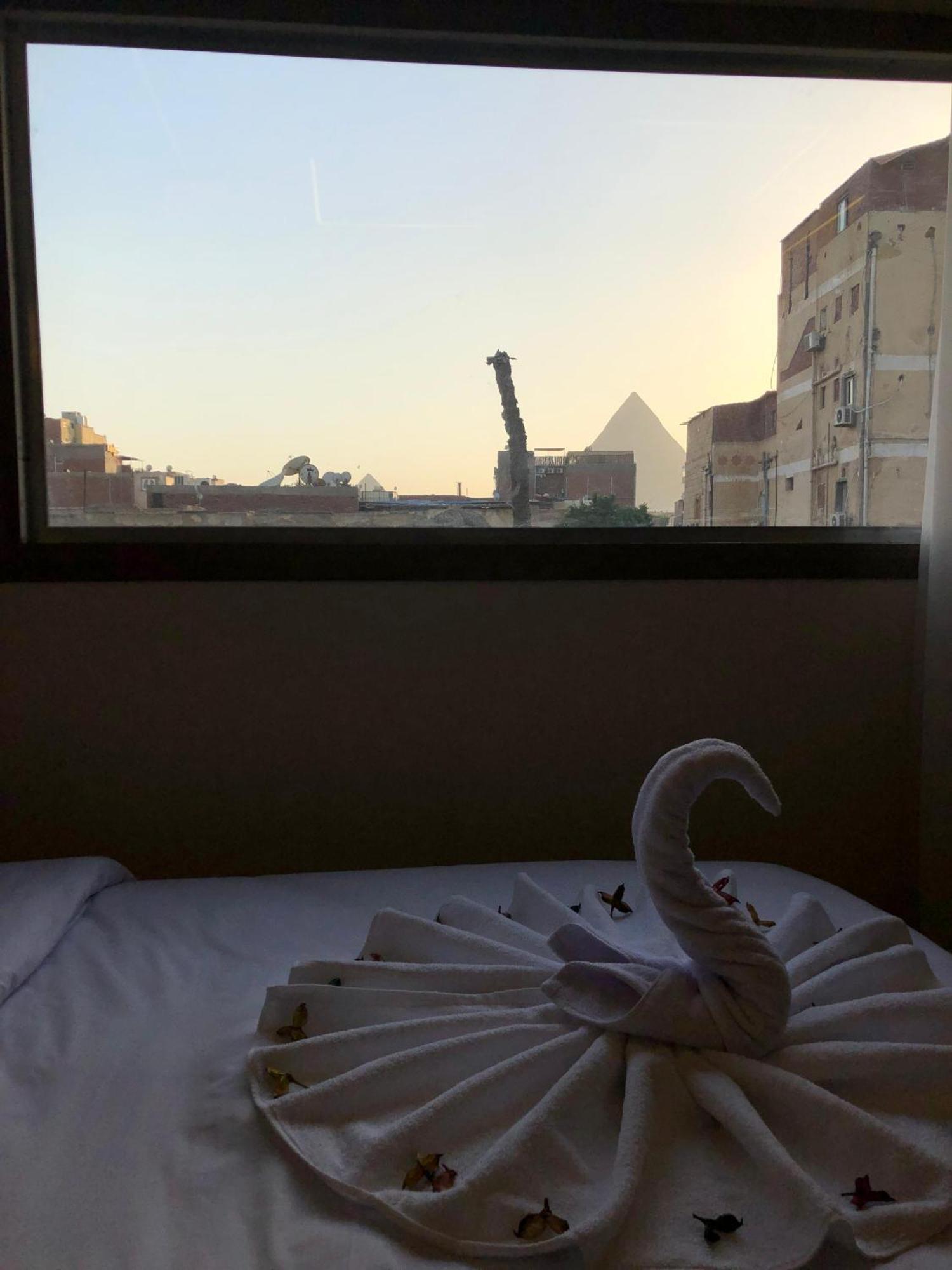 The View Pyramids Hotel Kafret el-Gabal Zewnętrze zdjęcie
