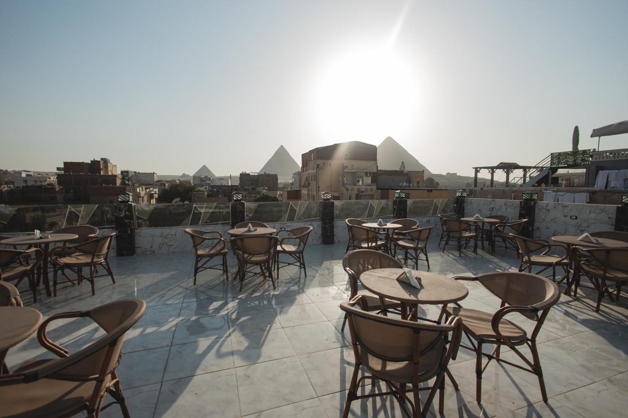 The View Pyramids Hotel Kafret el-Gabal Zewnętrze zdjęcie