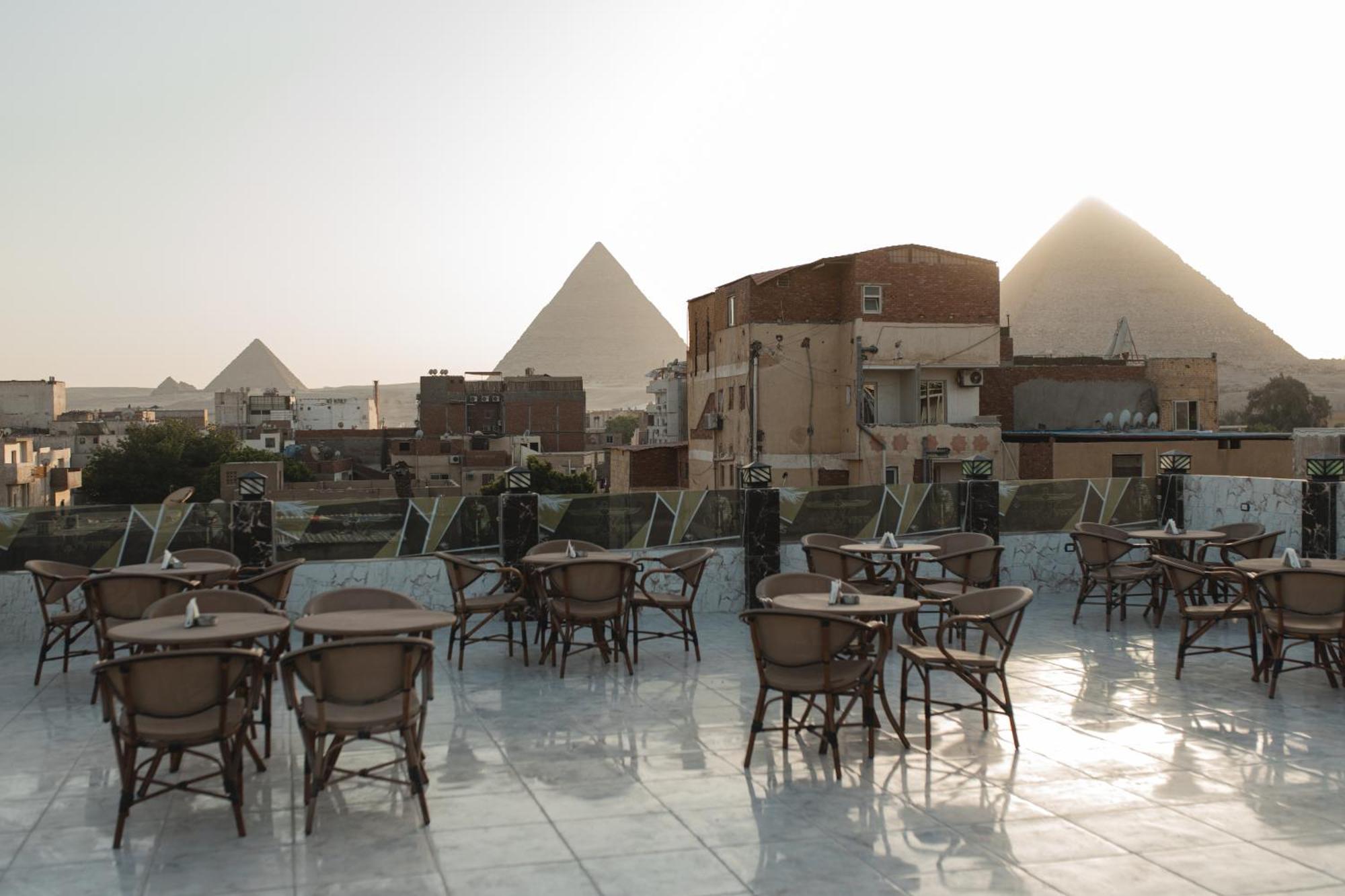 The View Pyramids Hotel Kafret el-Gabal Zewnętrze zdjęcie